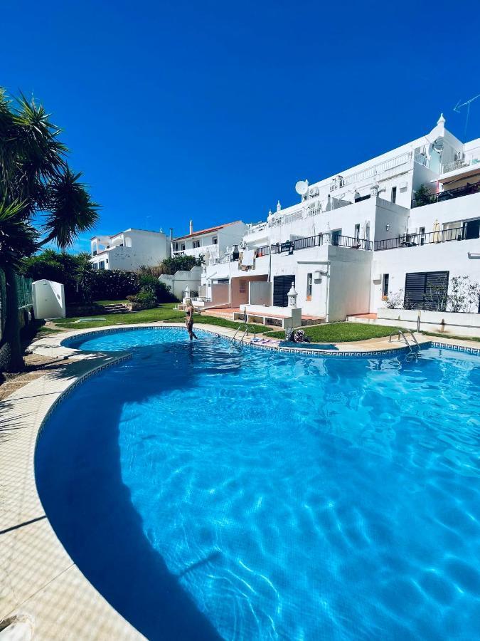 Ocean View Skyline Apartment ‚Hakuna Matata' Албуфейра Екстериор снимка
