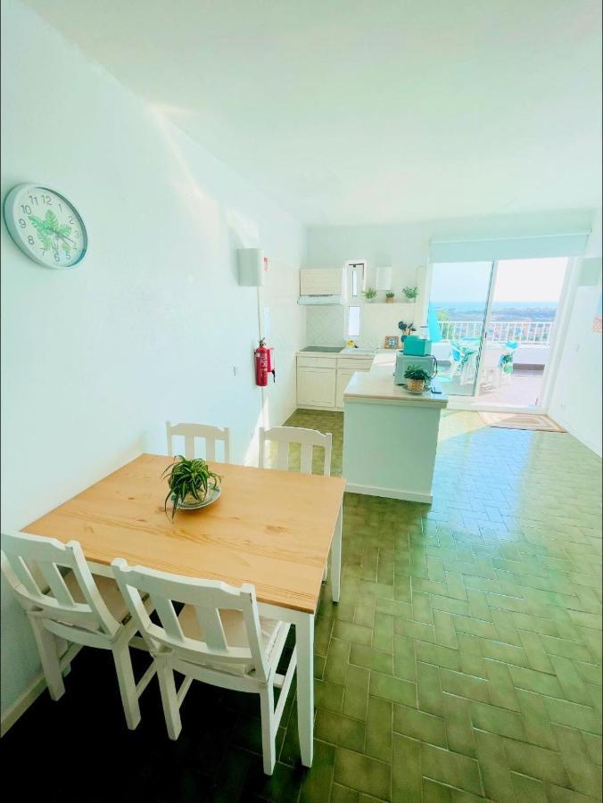 Ocean View Skyline Apartment ‚Hakuna Matata' Албуфейра Екстериор снимка